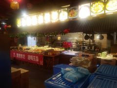 -鱼窝棚柴火铁锅炖(富山屯店)