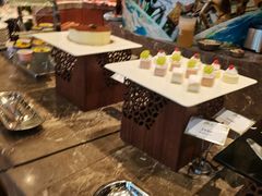 -齐河孔雀王温泉酒店·金孔雀自助百汇