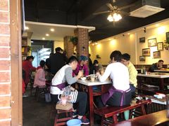 大堂-水碾河刘老大串串香(水碾河路店)