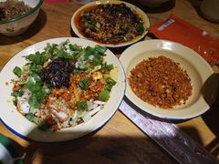 -拈签一笑黄牛肉辣卤串串