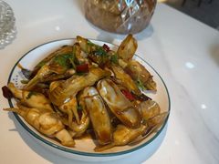 -嗨辣小聚·盘锦河蟹·海鲜烧烤龙虾(盘锦十年好店)