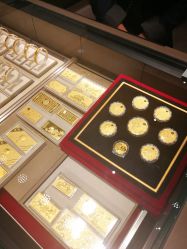 -周大福CHOW TAI FOOK传承珠宝店(石路国际商城店)