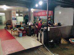 大堂-小李子油焖大虾向阳总店