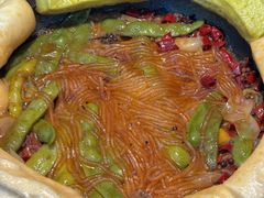 -哈尔滨烧烤·山河村铁锅炖(交大店)