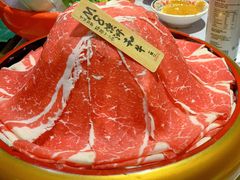 M8和牛-一绪に寿喜烧自助(世茂广场店)