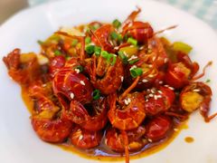-捌贰虾蟹·江湖菜馆(江汉路店)