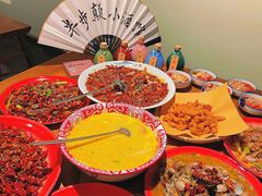 -半步颠小酒馆(繁花中心)