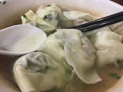 -潘国仙耳光馄饨(黄家阙路店)