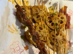 -顶峰夜宴·龙虾烧烤大排档(九江学院店)