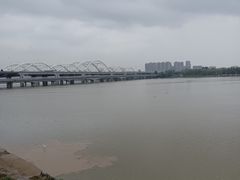 -灞河西岸滨河公园