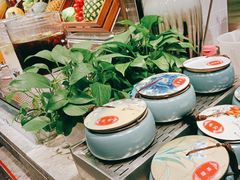 -金滏山烤肉·海鲜·火锅自助餐厅(襄阳万达店)