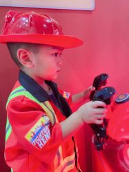 -奈尔宝家庭中心·亲子餐厅(鄞州万达店)