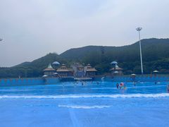 -汤山欢乐雪世界