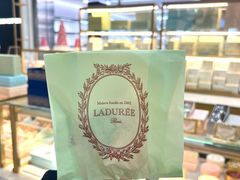 -ladurée(戴高乐机场T 2F店)