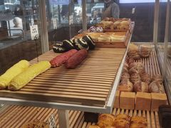 -焙丽拾光(麦凯乐直营店)