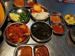 -哈哈碳都·牛肋条无限自助烤肉(台江万达店)