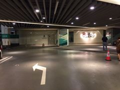 -国金中心-停车场