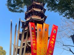 -龙华寺