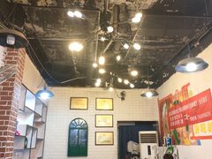 大堂-签签飞串串火锅