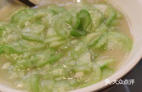 Bamboo Shoots Stir-Fried with Fresh Loofah