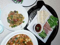 -巧克力渔家.小船海鲜胶东菜(三浴场店)