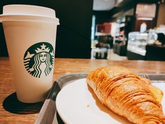 -星巴克臻选(南京金茂览秀城店)