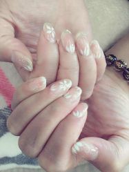 -EMILY艾枚莉美甲美睫·美颜·现磨咖啡