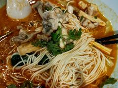 -哇蛙牛功夫面渝都料理(龙阳广场店)