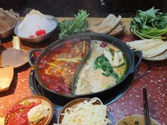 -赵美丽·重庆社区火锅·直营店(火车东站·中豪国际店)