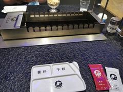 -狼遇见羊烧烤·现穿现烤(旧宫店)