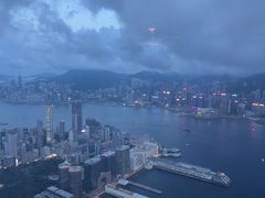 -OZONE 顶楼酒吧(香港丽思卡尔顿酒店)