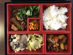 -奔驰上海利星(七宝店)
