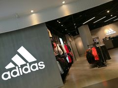 门面-阿迪达斯(武林银泰三叶草店)