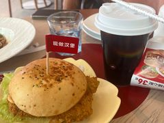 -必胜客(联投东方店)
