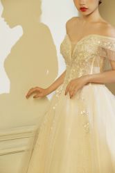 -MISS MIA 婚纱品牌馆