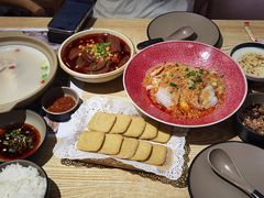 -叁煨蹄花·下饭盐帮菜(人民广场店)