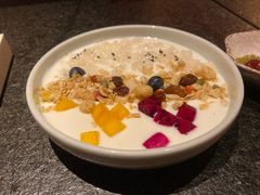 金桃酸奶-丝路金桃·新疆菜(徐汇店)