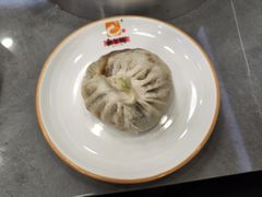 排骨馅包子-张包铺(关东古巷店)