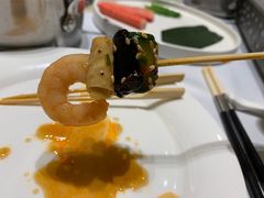 -红鼎豆捞·非遗鲍皇汤火锅(宝丰路店)