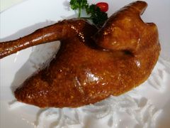 玻璃脆皮乳鸽-利苑酒家(金宝店)