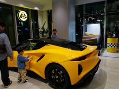 -莲花跑车(国贸商城店)