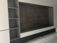 -红星美凯龙全球家居生活广场卡子门店-停车场