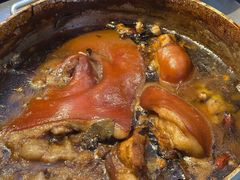 -明姨仔潮汕美食·碳炉猪脚·汕尾牛腩饭·起片鸡煲(起义路店)