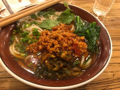纯正云南小锅米线-遇见阿家村云南菜(魏公村店)