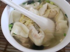 -笑来喜馄饨小笼工坊店(湖滨街店)