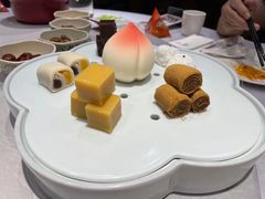 老北京小吃拼盘-京味斋·北京烤鸭(北京南站洋桥店)