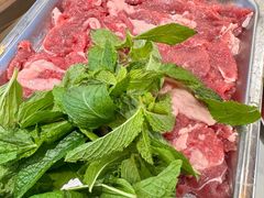 -王奋斗贵州酸汤牛肉火锅