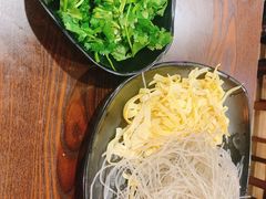 -陈老斯呼尔嗨吃烧烤(科巷店)