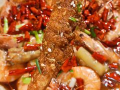 -香蟹煲·醉蟹牛蛙耙鸡爪