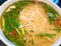 蒙自过桥米线-南蛮子(进贤路店)